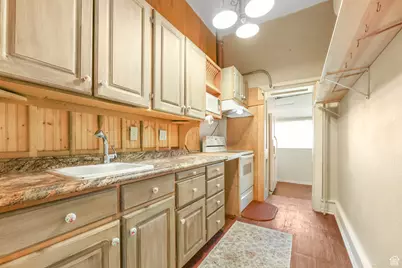 93 E 300 N, Farmington, UT 84025 - Photo 10