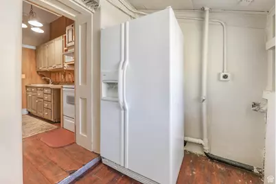 93 E 300 N, Farmington, UT 84025 - Photo 32