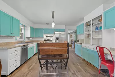 164 E 200 S, Hyde Park, UT 84318 - Photo 30