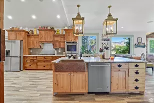 164 E 200 S, Hyde Park, UT 84318 - Photo 12