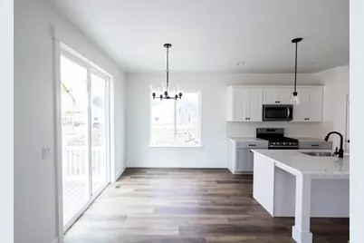 3958 W 950 N #447, Lehi, UT 84043 - Photo 4