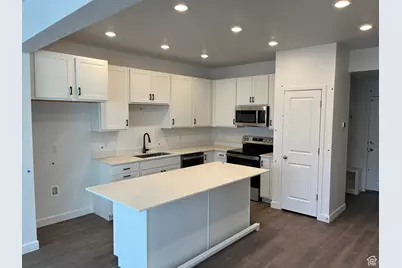 2110 W Stardew Street St #530, Eagle Mountain, UT 84005 - Photo 4
