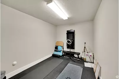 2161 Lorita Way E, Cottonwood Heights, UT 84093 - Photo 34