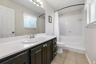 2065 E Autumn St, Eagle Mountain, UT 84005 - Photo 20