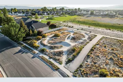 2065 E Autumn St, Eagle Mountain, UT 84005 - Photo 42