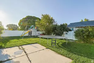 2065 E Autumn St, Eagle Mountain, UT 84005 - Photo 48