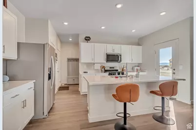 3487 N Gina St, Eagle Mountain, UT 84005 - Photo 8