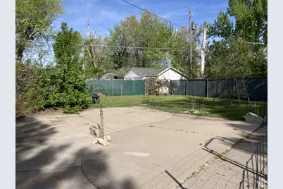 750 W Gentile St, Layton, UT 84041 - Photo 32