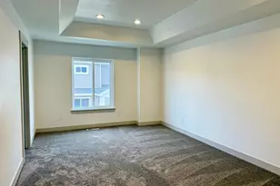 196 W Seasons Ln, Garden City, UT 84028 - Photo 10