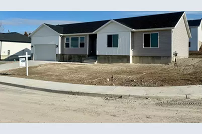 246 S 265 E #5, Richmond, UT 84333 - Photo 2