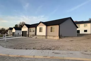 246 S 265 E, Richmond, UT 84333 - Photo 2