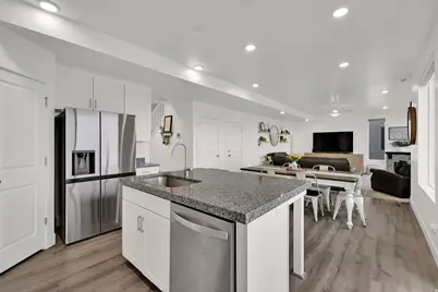 3006 S 2725 W, Syracuse, UT 84075 - Photo 12