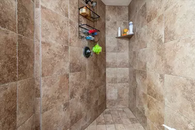 340 E 300 S, Gunnison, UT 84634 - Photo 38