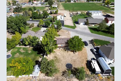 340 E 300 S, Gunnison, UT 84634 - Photo 54