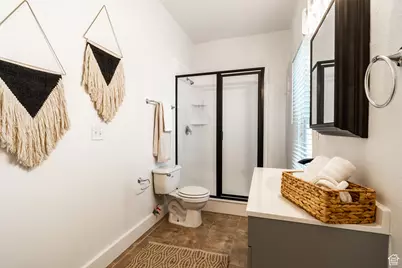 339 W Center St, Logan, UT 84321 - Photo 6