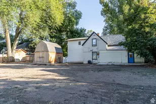 339 W Center St, Logan, UT 84321 - Photo 10