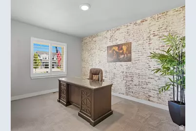 572 S Chamberlain St, Mapleton, UT 84664 - Photo 2