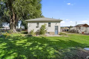 2259 W 1800 N, Clinton, UT 84015 - Photo 22