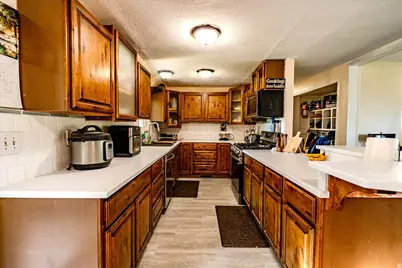 4931 S 4700 W, Hooper, UT 84315 - Photo 8