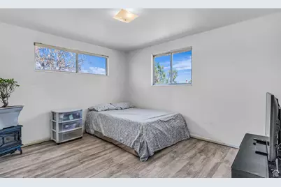 7045 S 65 E, Midvale, UT 84047 - Photo 14