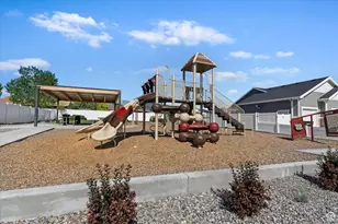 643 W Banner Dr, Grantsville, UT 84029 - Photo 20