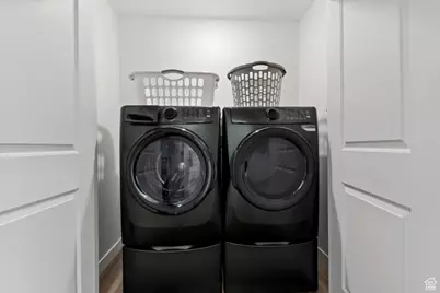 643 W Banner Dr, Grantsville, UT 84029 - Photo 16