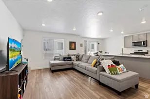 643 W Banner Dr, Grantsville, UT 84029 - Photo 4