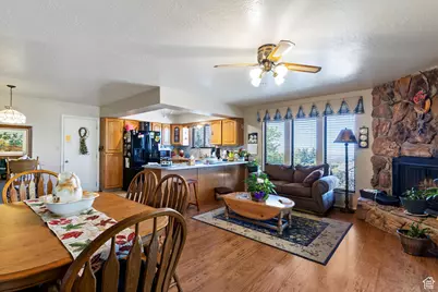 2273 E Snoqualmie Cir Dr S, Layton, UT 84040 - Photo 10