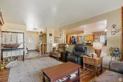 2273 E Snoqualmie Cir Dr S, Layton, UT 84040 - Photo 8