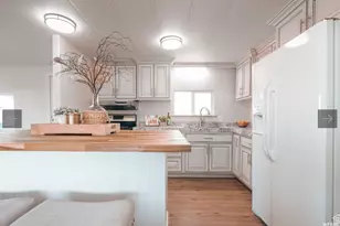 935 E 3000 N, Layton, UT 84040 - Photo 12