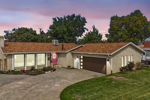 4253 S Taylor Ave E, Ogden, UT 84403 - Photo 2