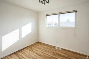 428 W 2650 N, Sunset, UT 84015 - Photo 12