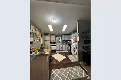 10106 E 2800 S, Jensen, UT 84035 - Photo 18