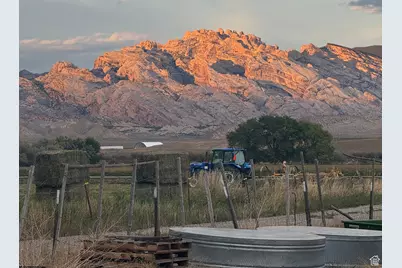 10106 E 2800 S, Jensen, UT 84035 - Photo 2