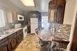 133 S 300 E, Price, UT 84501 - Photo 8