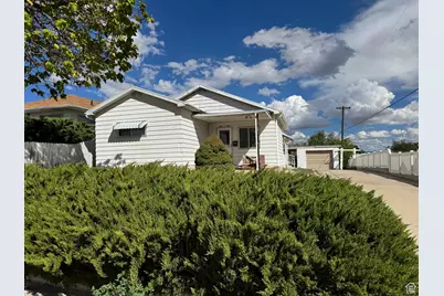 133 S 300 E, Price, UT 84501 - Photo 2