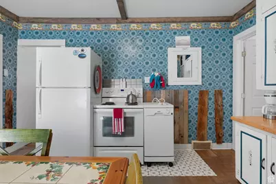 180 N Bear Lake Blvd, Garden City, UT 84028 - Photo 4