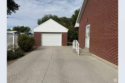 390 S 300 E, Spanish Fork, UT 84660 - Photo 2