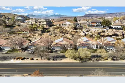 2280 S Bloomington Hls #5, Saint George, UT 84790 - Photo 6