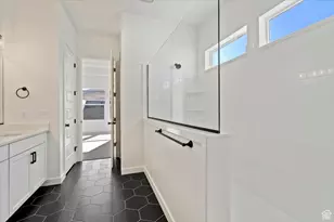 1048 W Serviceberry St, Saratoga Springs, UT 84045 - Photo 10