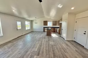 318 N 900 W, Garland, UT 84312 - Photo 2