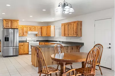 1176 E 900 S, Preston, ID 83263 - Photo 14