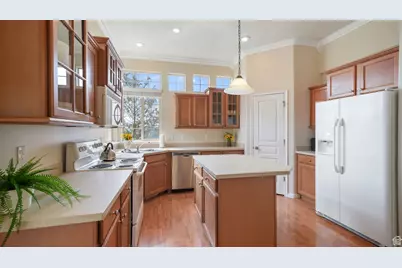 2297 W New Harvest Ln, Lehi, UT 84043 - Photo 8