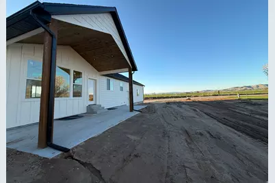 816 S 1100 E, Preston, ID 83263 - Photo 2