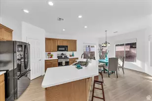 1667 Morane Manor Dr, Saint George, UT 84790 - Photo 16