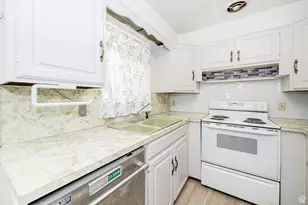 143 W 650 N, Clearfield, UT 84015 - Photo 4
