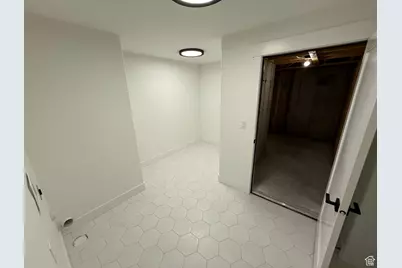 5229 N Ventura Cir, Stansbury Park, UT 84074 - Photo 30