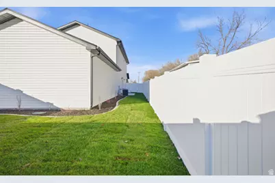 720 S Robison Ln #15, Logan, UT 84321 - Photo 8