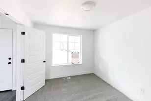 2898 N Purpletop Ln, Saratoga Springs, UT 84045 - Photo 2