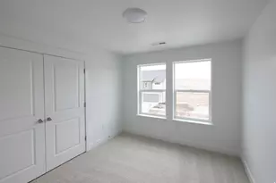 1529 W Russo Dr, Saratoga Springs, UT 84045 - Photo 12